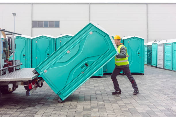 Best Portable restroom trailer rental  in Fort Gibson, OK